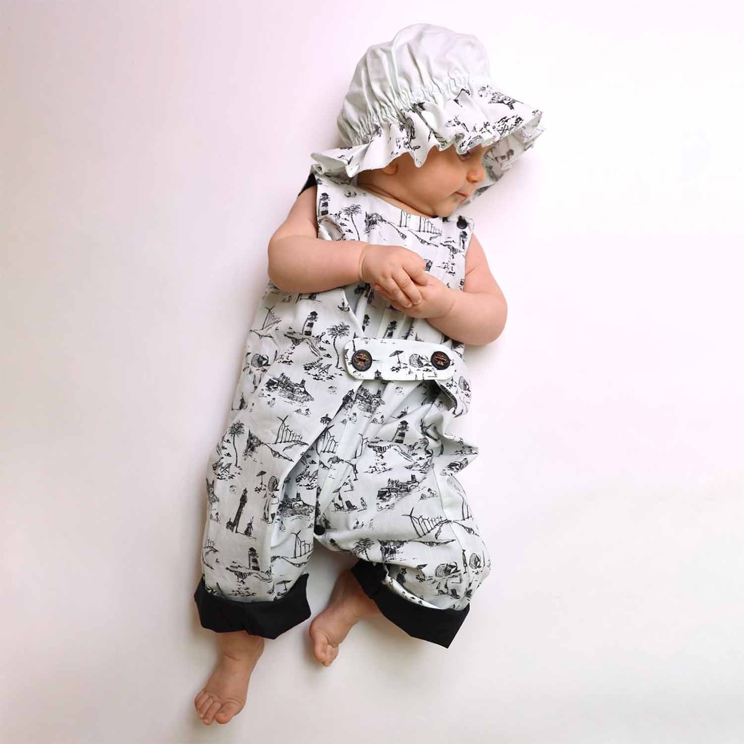 Pleated Baby Jumpsuit  with Vintage  Print
