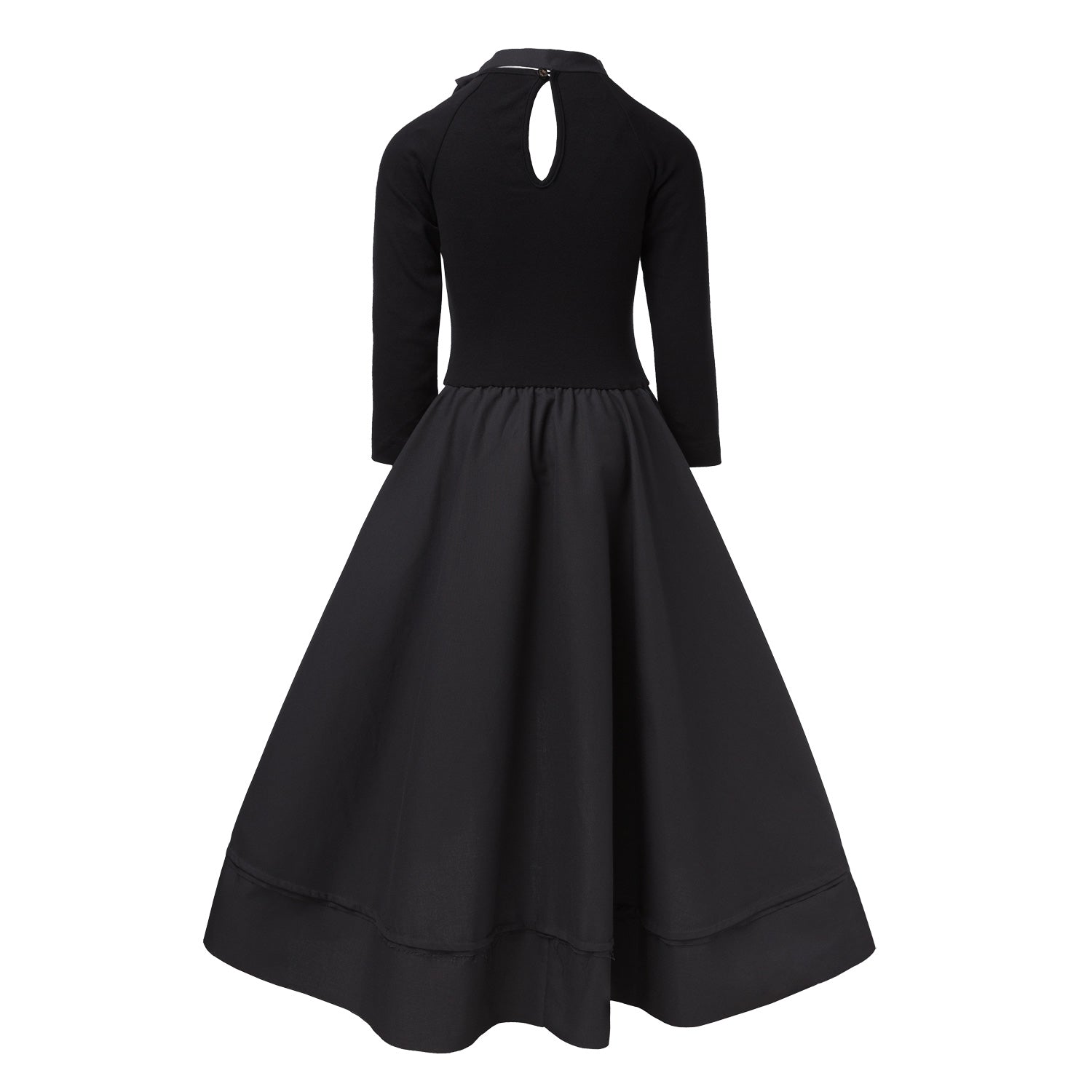 Schwarzes Kleid mit Trail