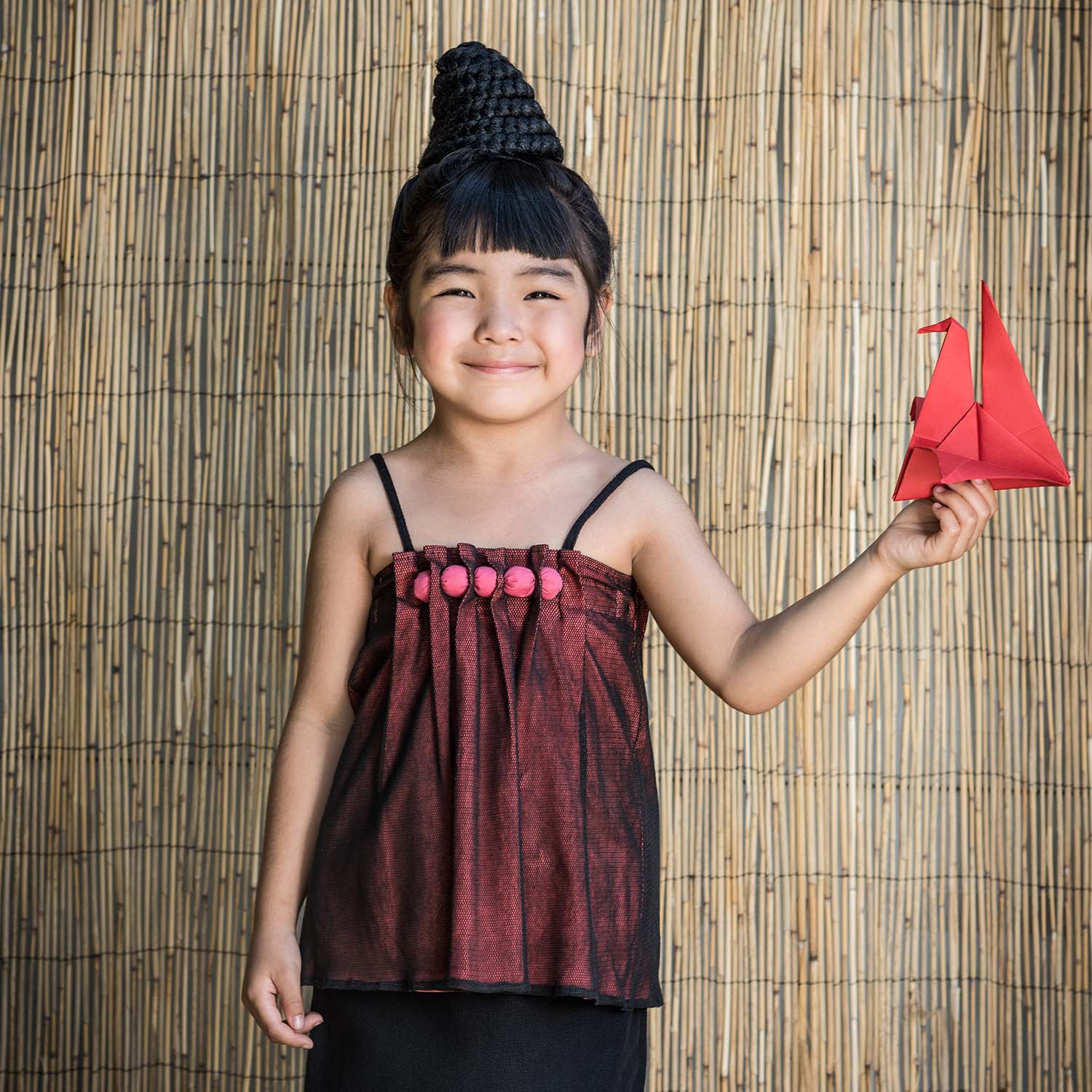 Hemdjetopje voor meisjes met katoenen kralen en tule