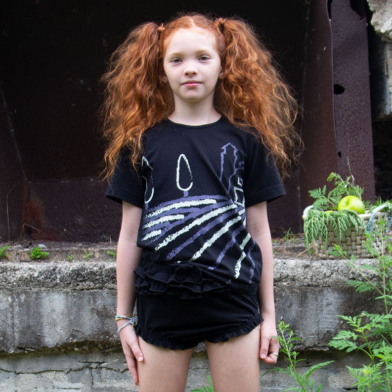 Kurzärmliges schwarzes T-Shirt mit Toscana-Print