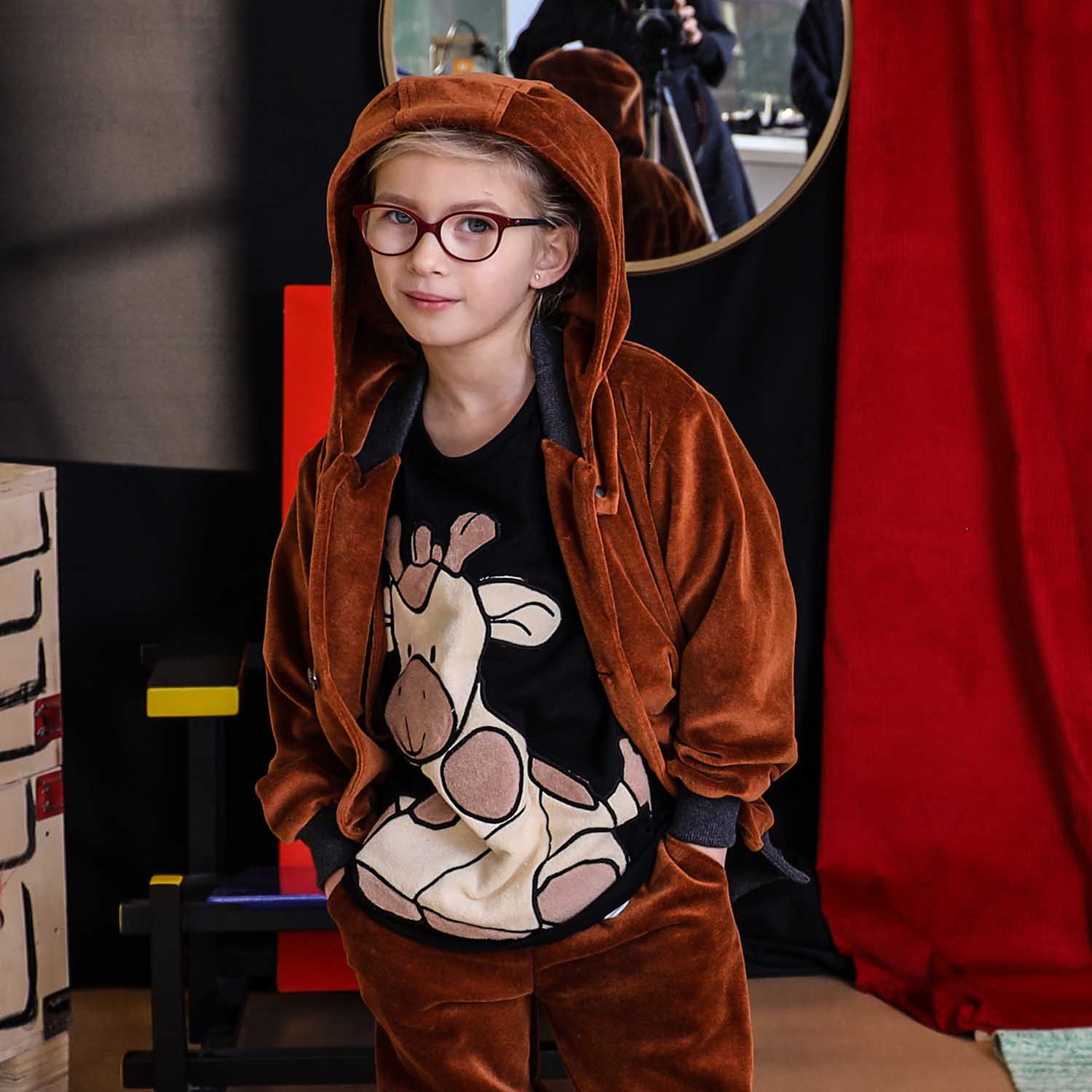 Kids Black T-Shirt with Giraffe Application