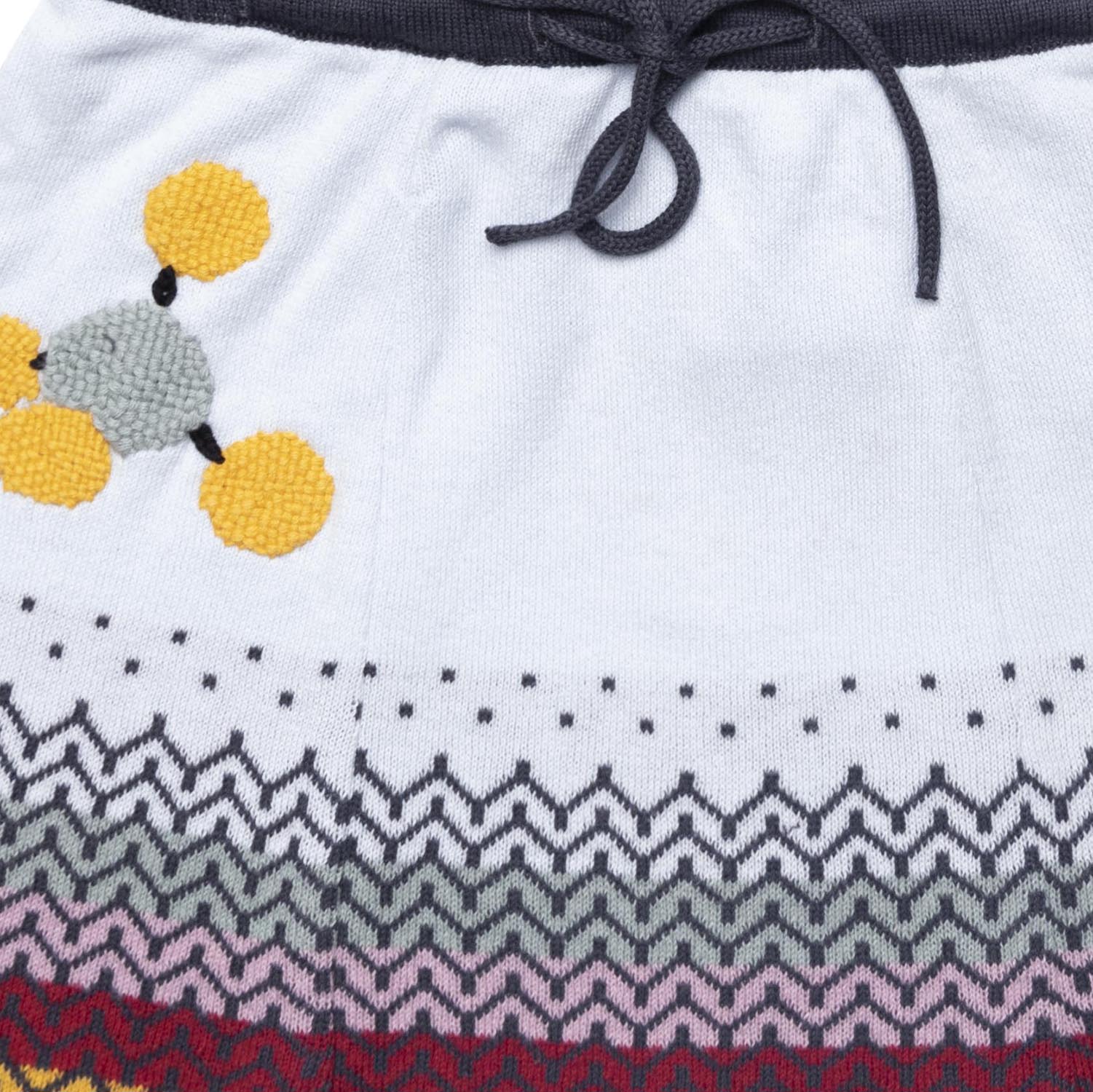 Blaues gestricktes Sommerkleid