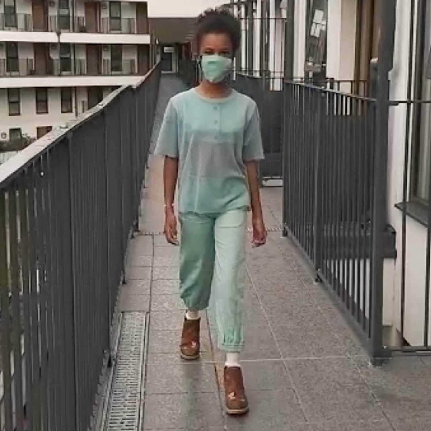 Mintkleurige crop-top