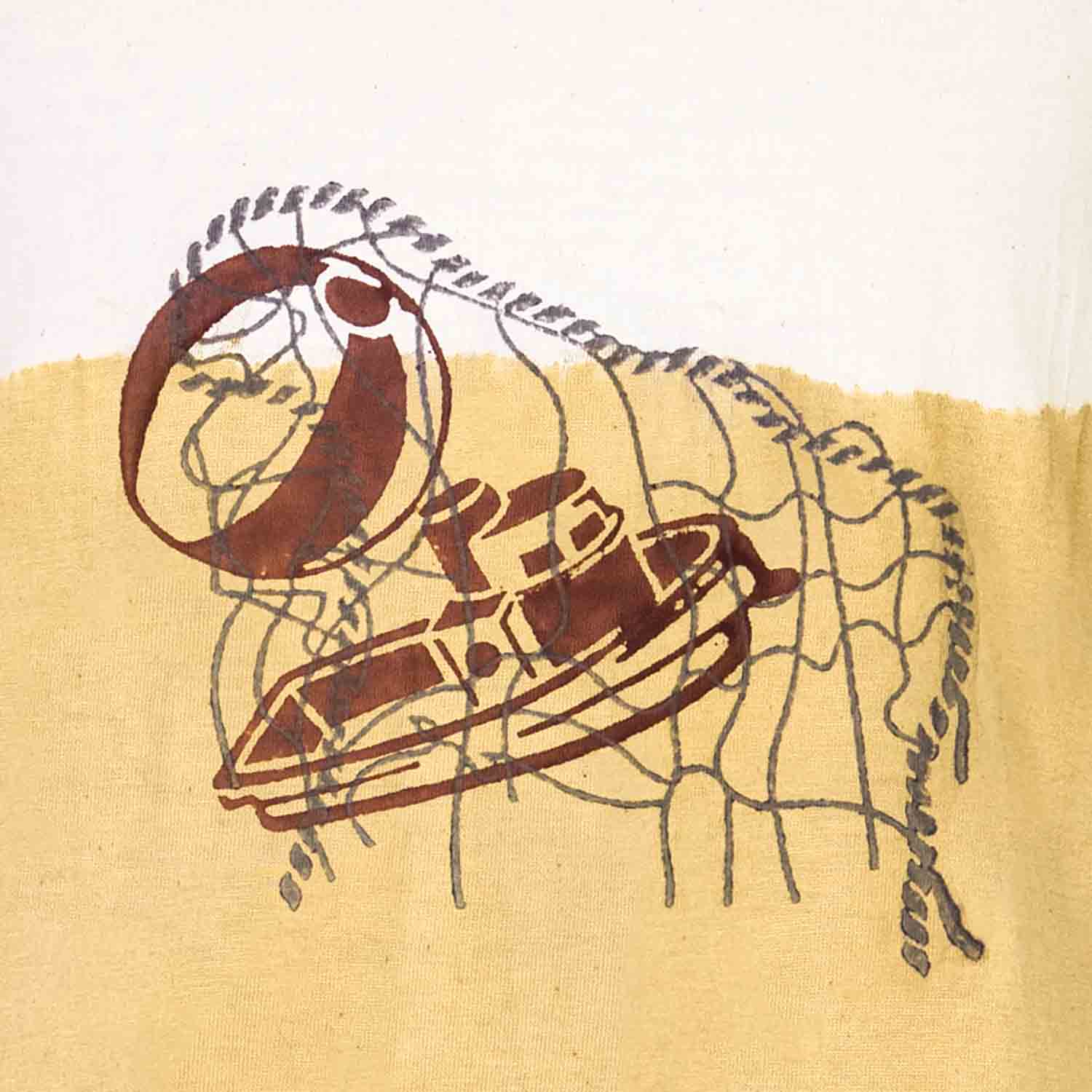 Handgefertigtes, natürlich mit Kurkuma gefärbtes T-Shirt mit Spielzeugblockdruck