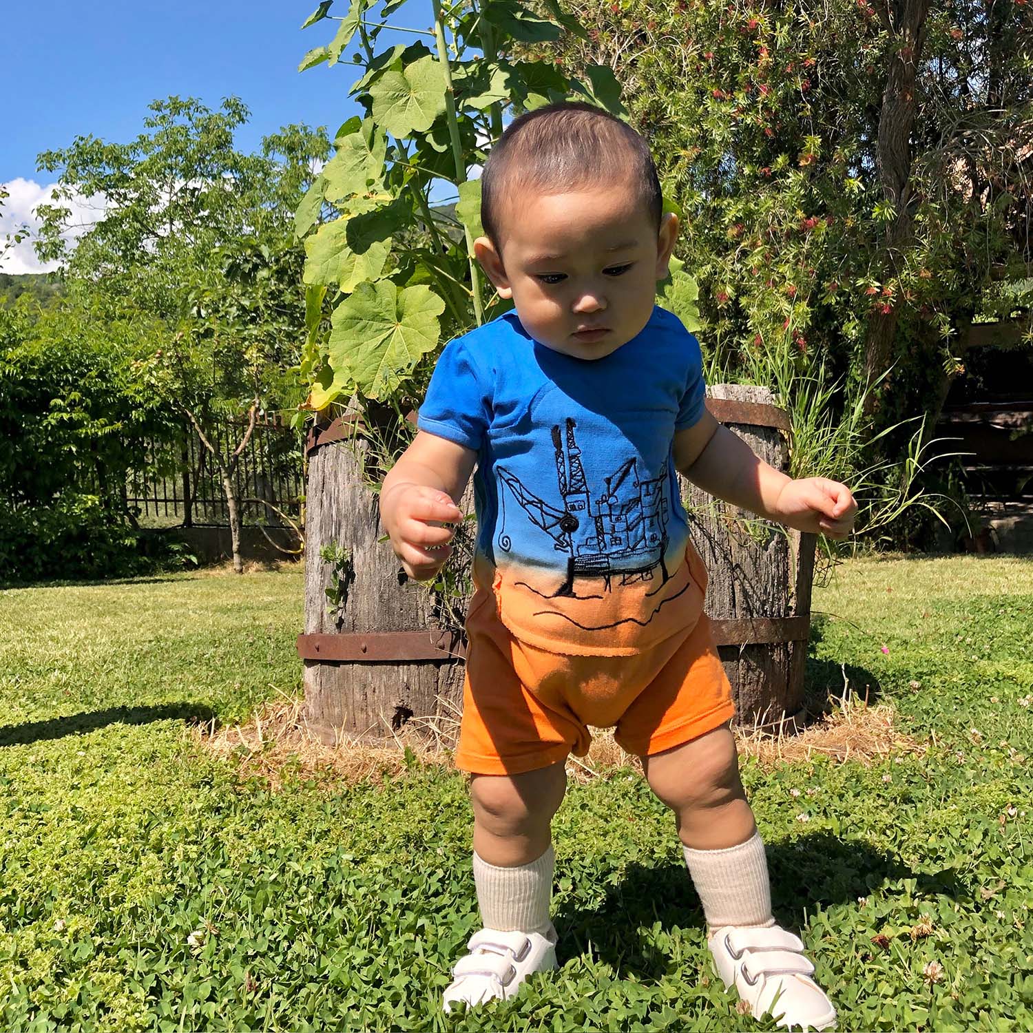 Dip Dye baby onesie met booreiland