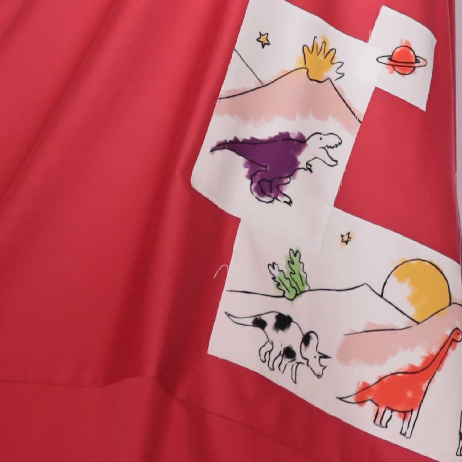 Rotes Zero-Waste-Kleid 