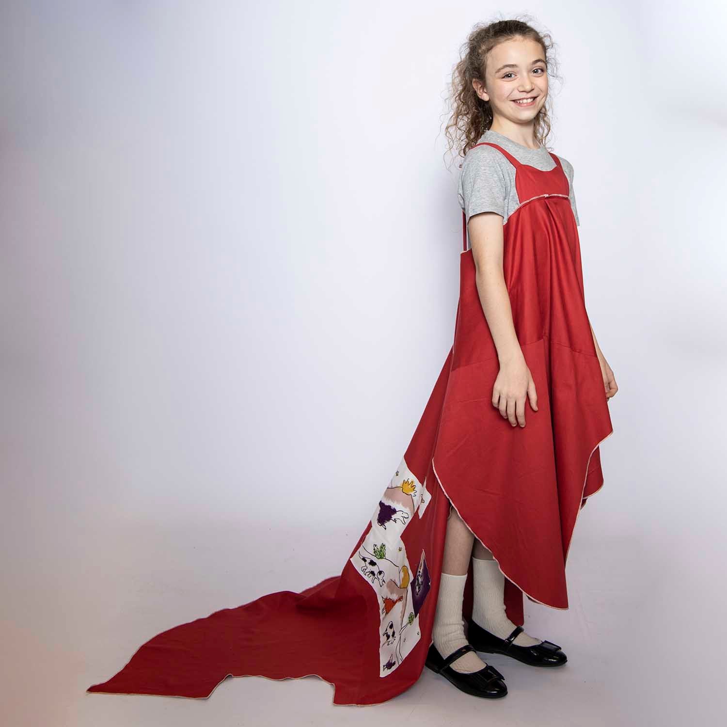 Rotes Zero-Waste-Kleid 